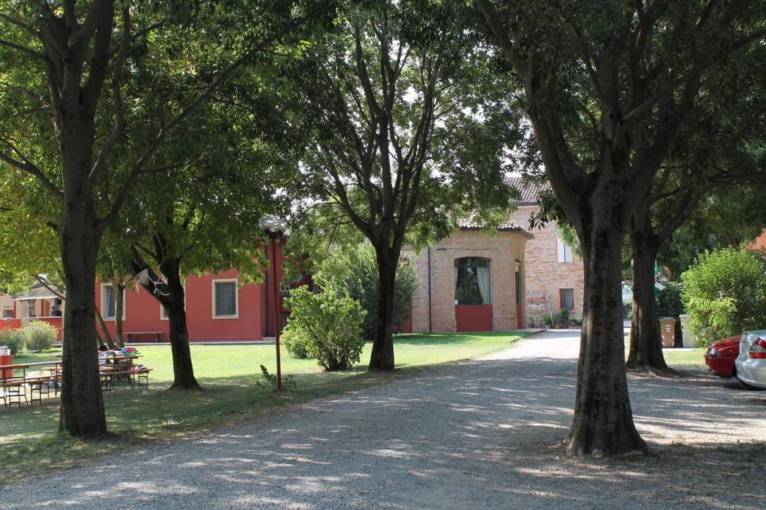 Agriturismo Battibue Fiorenzuola dʼArda Zewnętrze zdjęcie