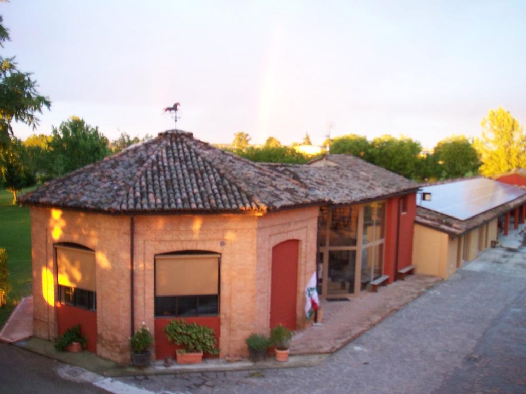 Agriturismo Battibue Fiorenzuola dʼArda Zewnętrze zdjęcie