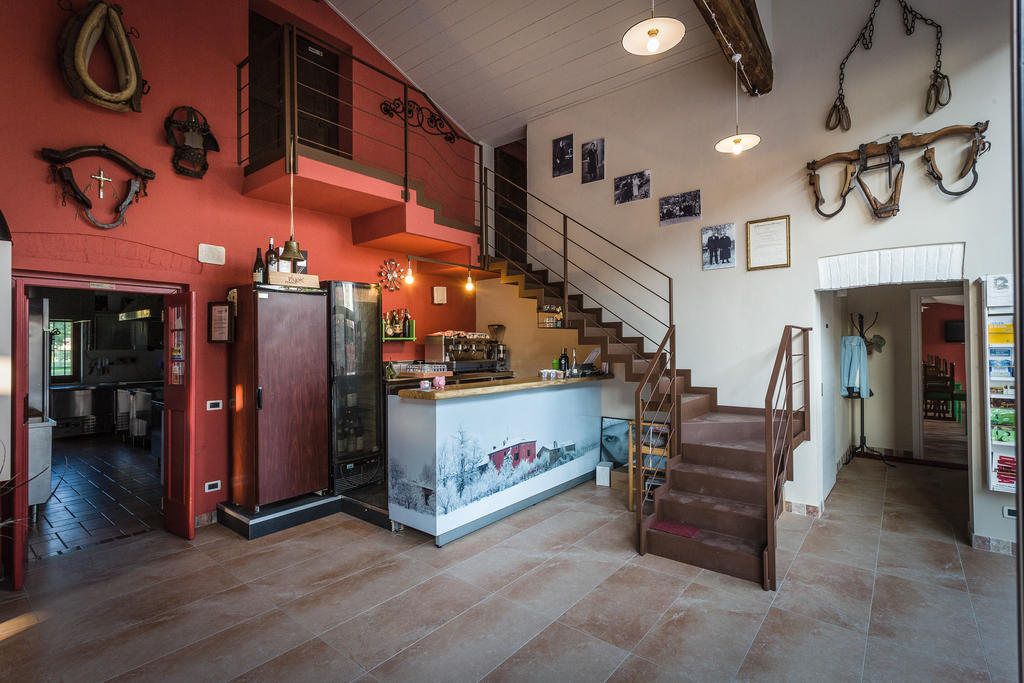 Agriturismo Battibue Fiorenzuola dʼArda Zewnętrze zdjęcie
